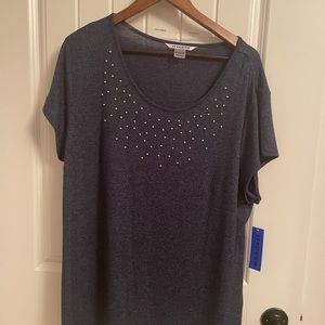 Blouse with pearls
